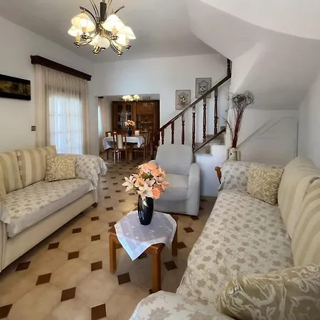 Katerina's House 度假居